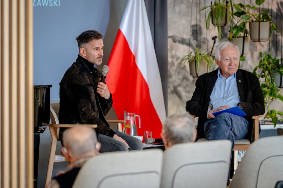 Pierwszy miesiąc realizacji projektu miejskiego dla Powstańców Warszawskich