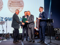 Medal Pro Mazovia dla Janusza Owsianego