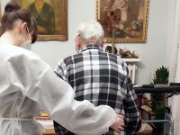 Pomoc seniorom w święta i na co dzień